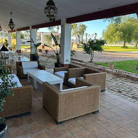 Cortijo La Amazona Villa Sevilla Exterior foto